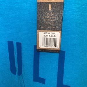 Men’s NOBULL Shirt Neon Blue Small NWT